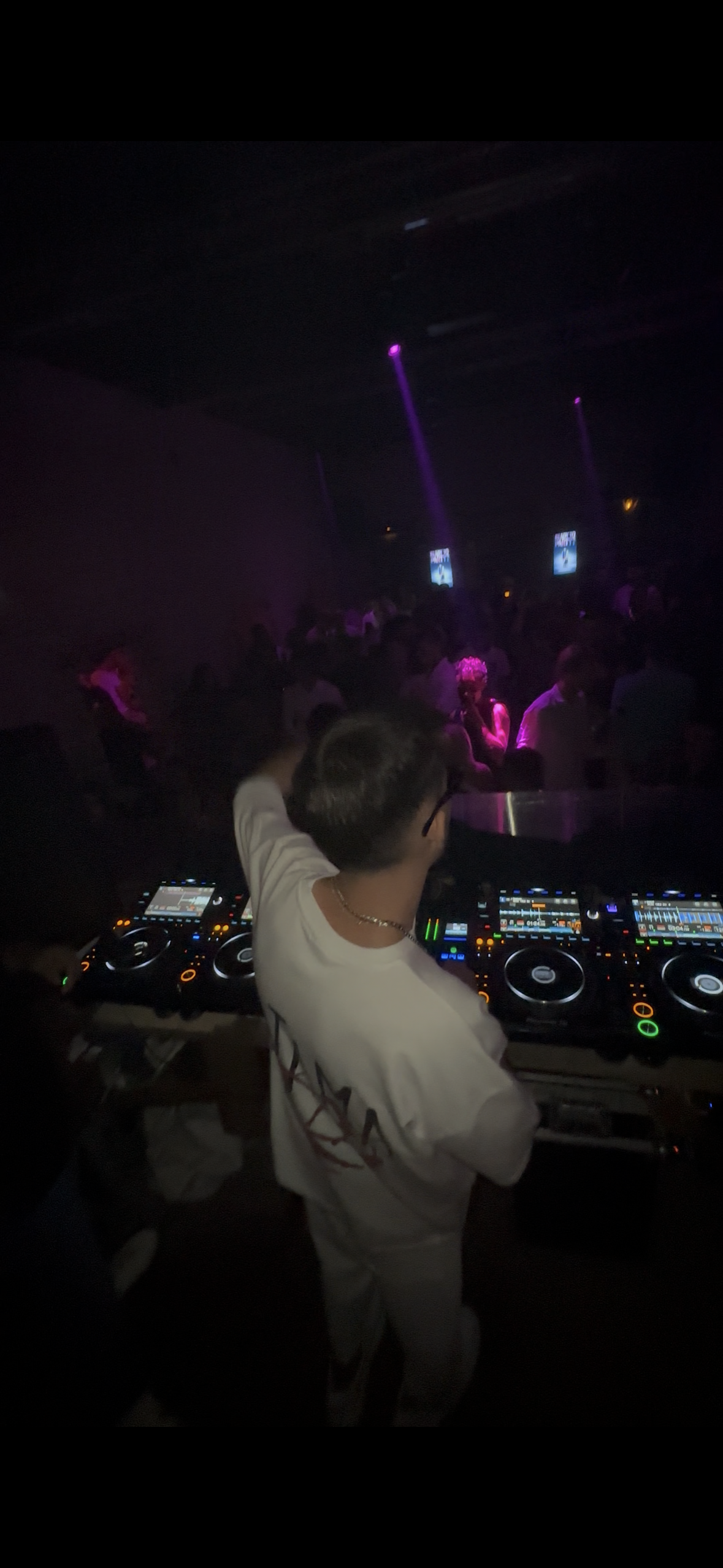 Mottor DJ set at the club